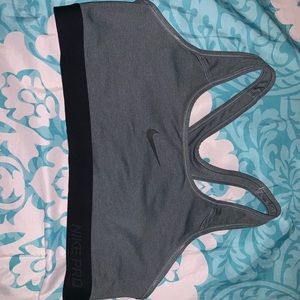 Nike pro gray sports bra
